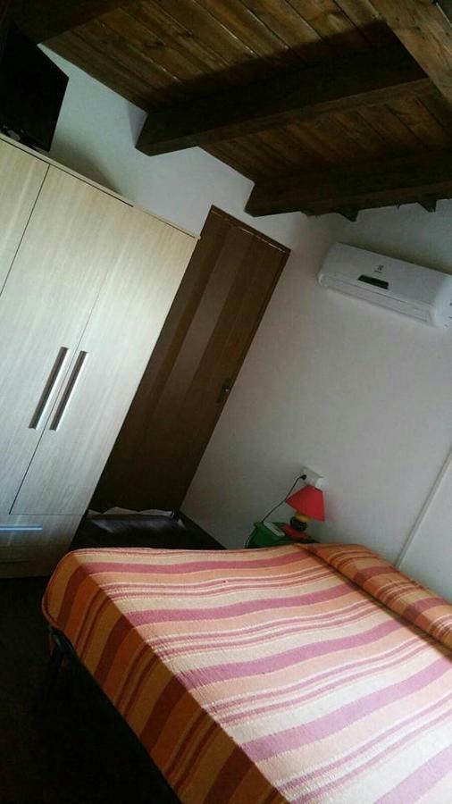 Affittacamere Luti Massama ภายนอก รูปภาพ